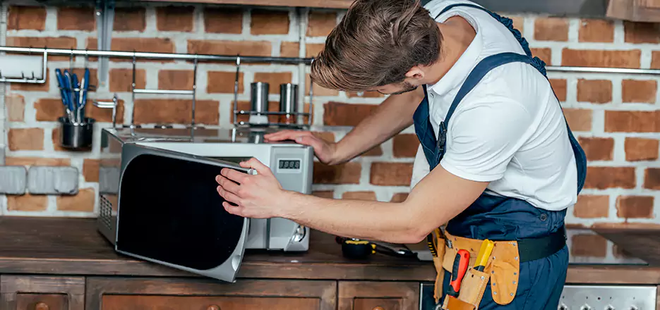 In-Home Microwave Repair in Elizabeth